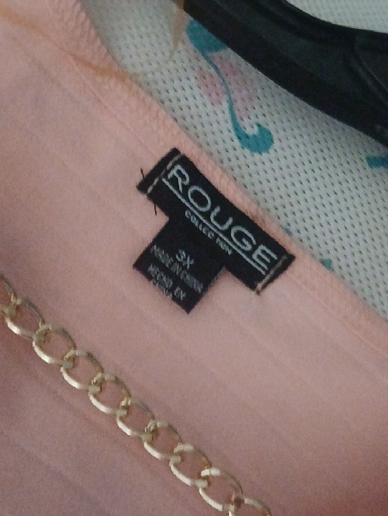 Rouge Helium Pale Pink Sleeveless Tank with Gold Chain Detail - Picture 4 of 4